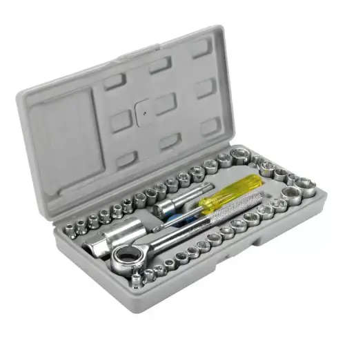 40 Piece Combination Craftsman`s Tools Socket Wrench Set