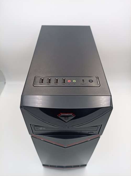 Desktop Computer Box (Intel i7-4770 | 120GB SSD and 500GB HDD | 8GB DDR3 RAM) Super Fast!!