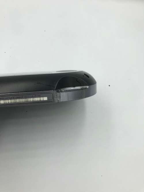 PS Vita PlayStation Model PCH-1104 3G and WiFi Edition (Black)