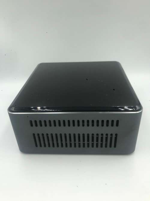 Intel NUC i5-7260U (Intel i5, 256GB SSD, 500GB & 8GB RAM)