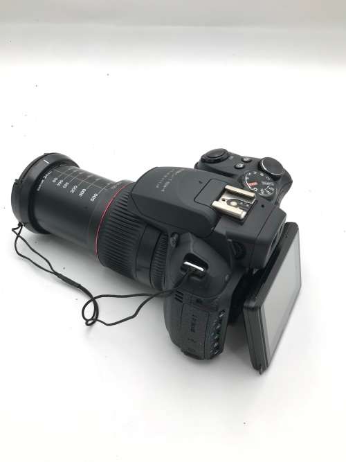 Fujifilm FinePix HS20  16 MP CMOS Digital Camera (30x Optical Zoom, FHD Movie 1080 and 3-Inch LCD)