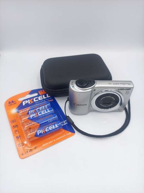 Canon Powershot A810 Compact Digital Camera (16MP, 5x Zoom, HD movies) (Silver)