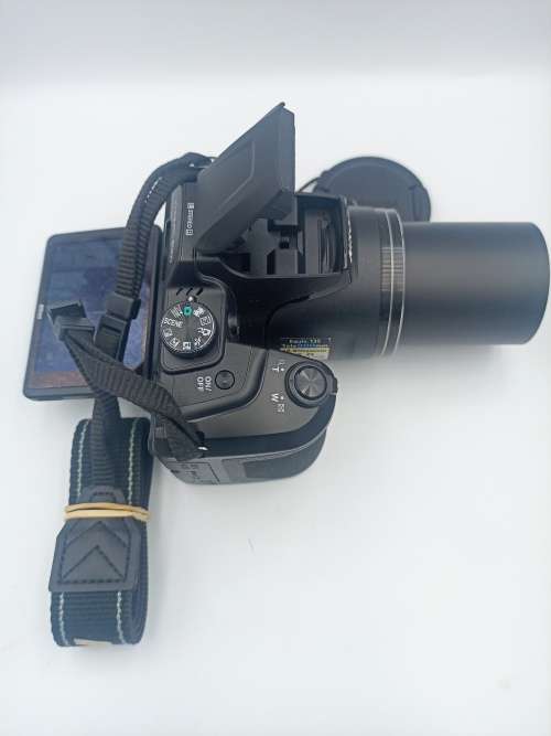 Nikon B500 Ultra Zoom Digital Camera Black [16MP, Full HD 1080p, WiFi, Bluetooth, 40x Zoom]