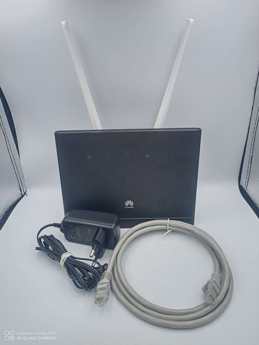 `Huawei B315s-936 4G LTE WiFi Router (Black)