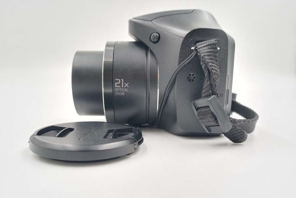 Sony Cyber-Shot DSC-H100 16.1MP Digital Camera (Black) with 21x Optical Zoom