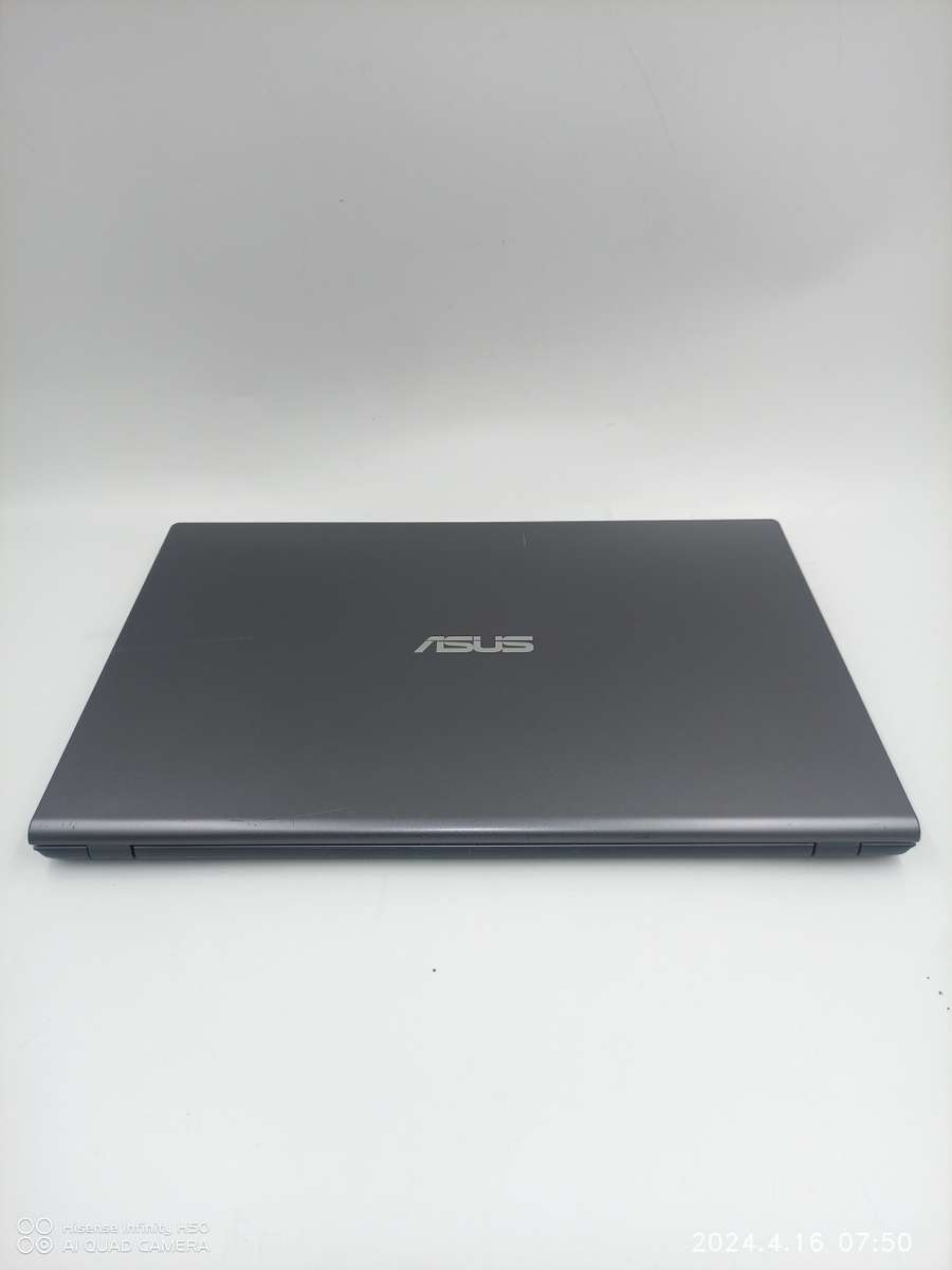 ASUS VivoBook (Intel i3, 240GB SSD, 8GB RAM) - 15.6 Inch Laptop