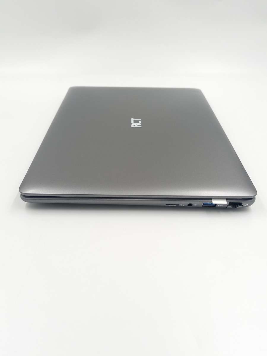 RCT Laptop  i3, 4GB RAM, 512GB SSD, Win 10 Home