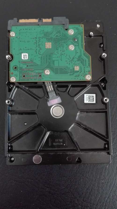 500gb Seagate Barracuda 3.5" HDD (80% HEALTH)