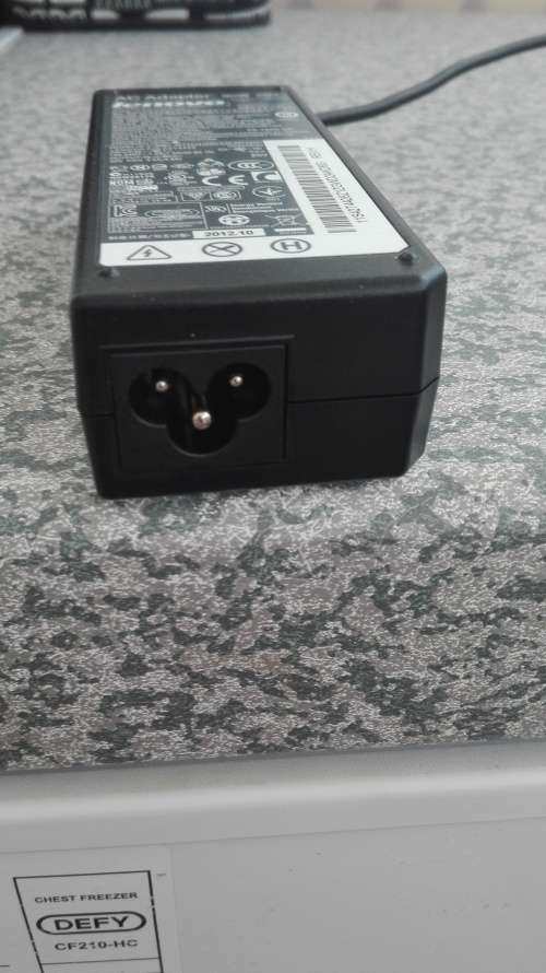 ORIGINAL LENOVO CHARGER 90W 20V