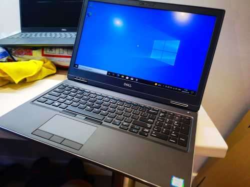 Dell precision 7540 carbon 9th gen i7 8gb ddr4 256gb NVME RTX4000 8gb gfx Warranty till April 2023