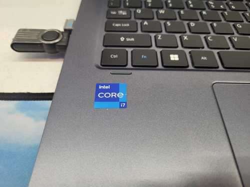 Acer travelmate tmp414rn i7 1165g7 1tb NVME 16gb ddr4 TOUCHSCREEN 360 FLIP