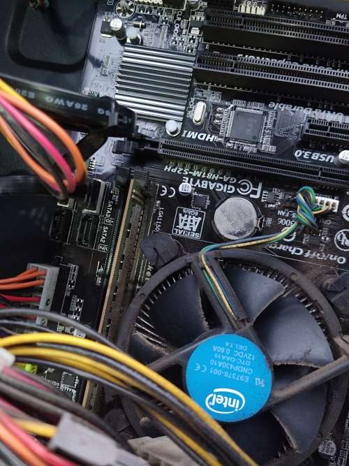 PC COMPLETE TOWER - i5-4460 - H81M Motherboard - 500gb HDD - 4gb Ram