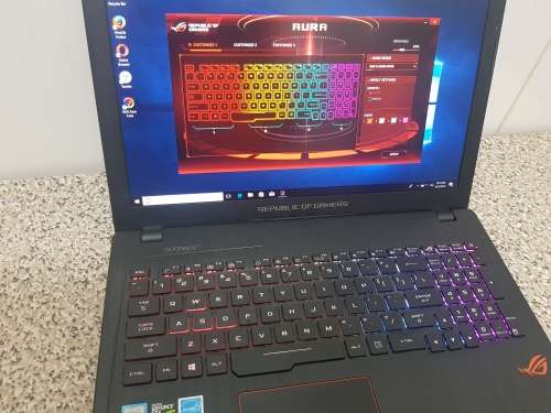 *BOXED* ASUS ROG STRIX GL553VE i7 7TH GEN NVIDIA 1050Ti GAMING LAPTOP