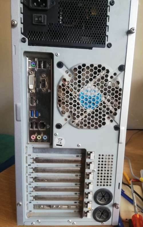 MB cpu ram casing LGA1150