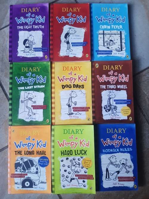 Books - Dairy of a Wimpy Kid BY Jeff Kinney - First 9 books printed