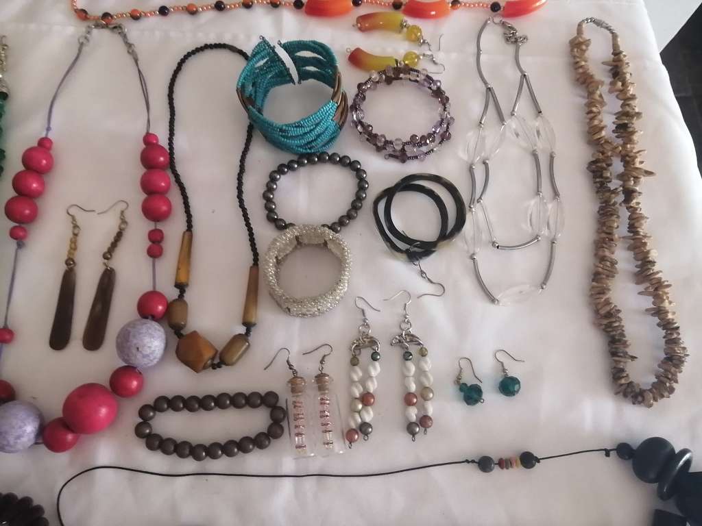 Joblot Assorted Costume Jewellry