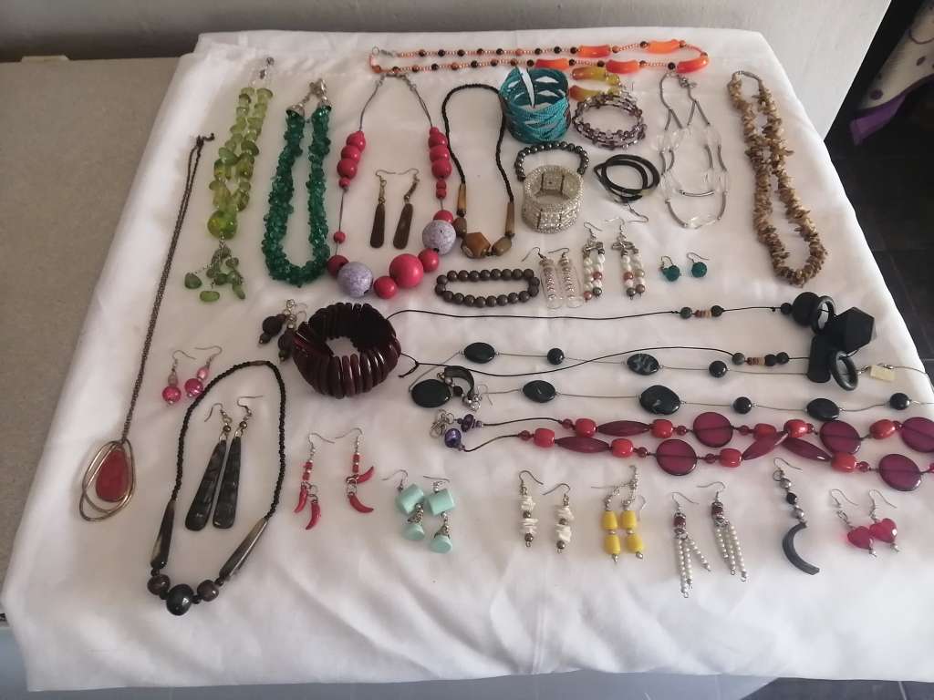 Joblot Assorted Costume Jewellry