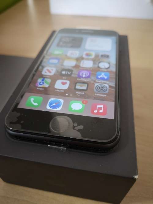 Iphone 8 + Ipad Mini + Apple Watch