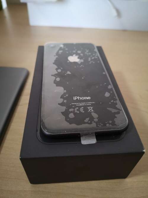 Iphone 8 + Ipad Mini + Apple Watch