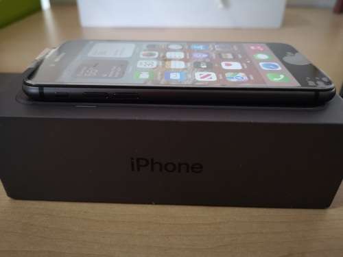 Iphone 8 + Ipad Mini + Apple Watch