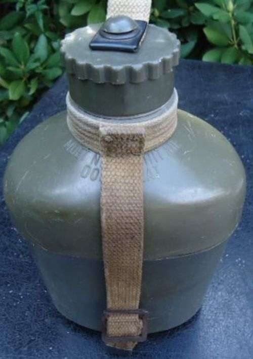 VINTAGE SA/RHODESIAN WATER BOTTLE