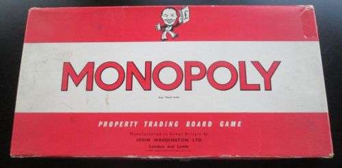 VINTAGE MONOPOLY BOARD GAME