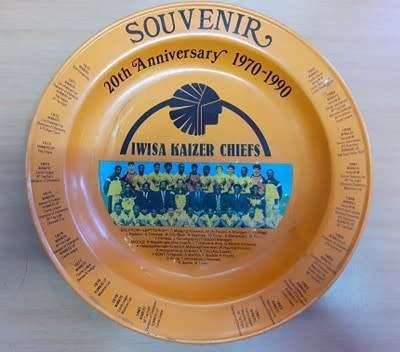 IWISA KAIZER CHIEFS 20TH ANNIVERSARY ENAMEL PLATE
