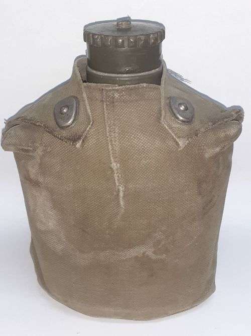 SA/RHODESIAN ARMY WATER BOTTLE