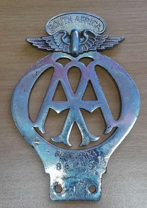 VINTAGE AUTOMOBILE ASSOCIATION OF SA CAR BADGE -