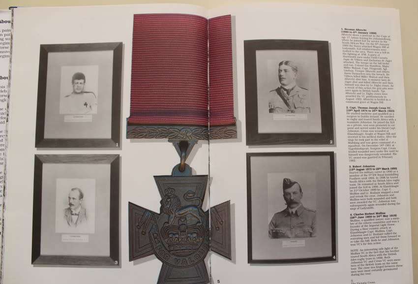 UNDER CROSSED FLAGS **Imperial Light Horse and Light Horse **