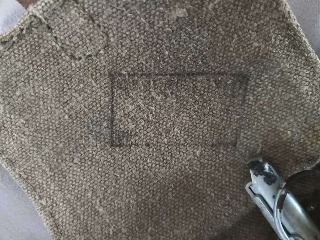 RUSSIAN F1 GRENADE and POUCH **De-Activated**