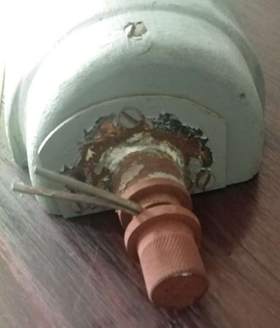 SOVIET LIMPET MINE DRILL/DUMMY