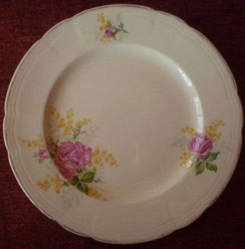 ALFRED MEAKIN PLATE