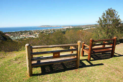 Castleton WEEKEND (19-22 Nov) for 6 People in Plettenberg area (Garden Route)