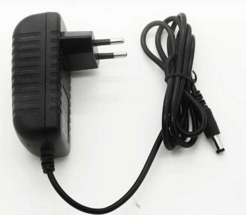 AC/DC ADAPTER POWER SUPPLY/TRANSFORMER IDEAL FOR LED STRIPS: 24W 12V 2A. Collections allowed.