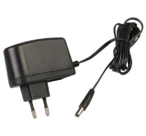 LED ADAPTER POWER SUPPLY/TRANSFORMER IDEAL FOR LED STRIPS: 24W 12V 2A. Collections allowed.