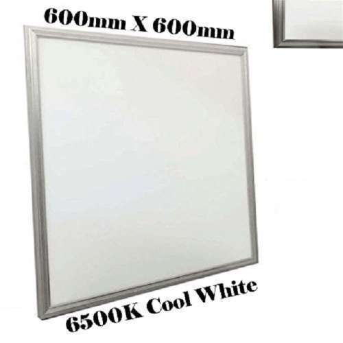 48W LED PANEL CEILING LIGHT Complete with FITTINGS and DRIVER/PSU. Collections are allowed.