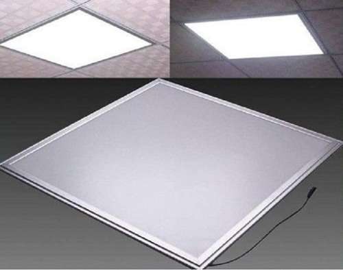 48W LED PANEL CEILING LIGHT Complete with FITTINGS and DRIVER/PSU. Collections are allowed.