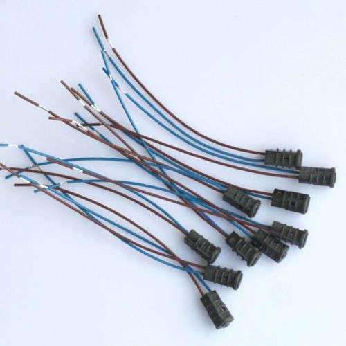 G4 Base Holder Wire Adapter Halogen Socket Connector. Collections are allowed.