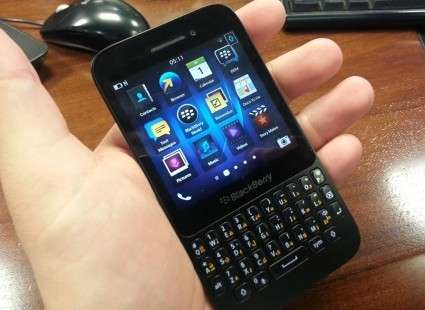 BLACKBERRY Q5 Smartphone for SALE: Pre-Owned + Charger + Brand New Flip Ca. Collections are allowed.