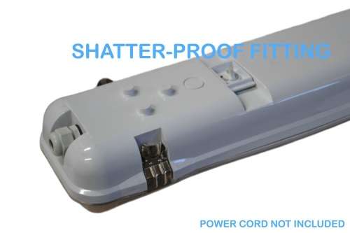 LED Fluorescent Tube Fittings: Weatherproof Double Closed Channel T8 5ft 1500mm. Collections allowed