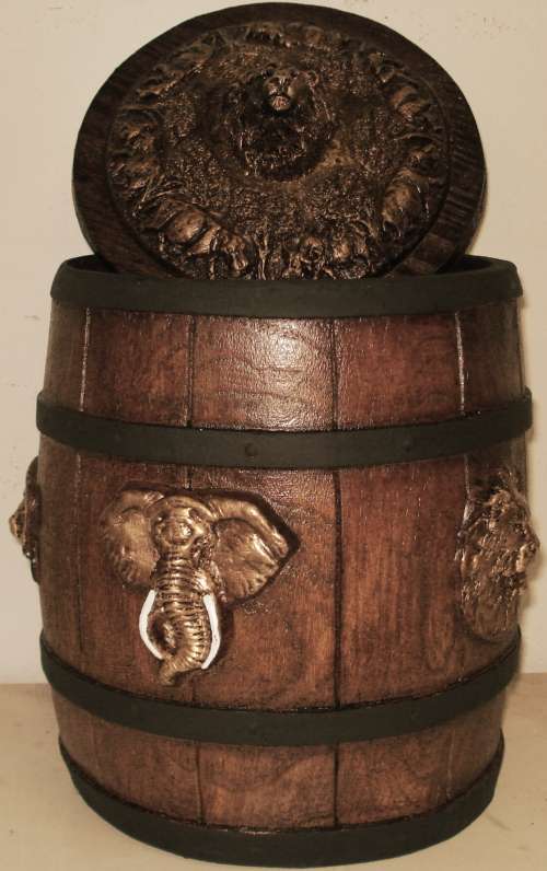Ice Bucket: Big 5 Wild Game Animals. Brand New Products. Collections are allowed.