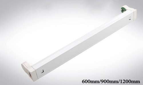 LED Fluorescent Tube Fitting Single Open Channel 2ft 600mm + Connectors. Collections are allowed