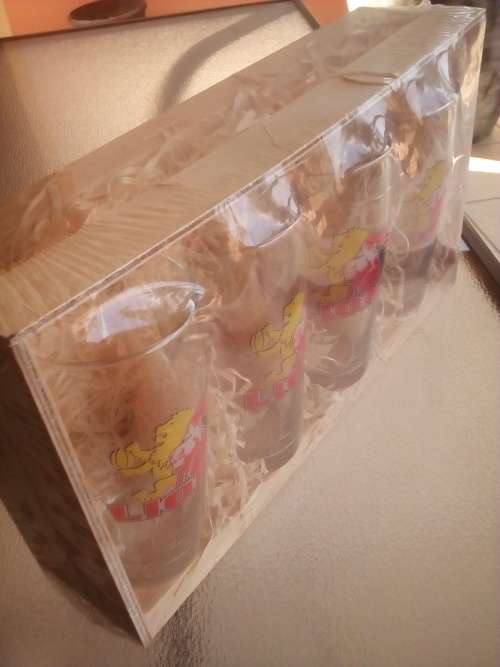 LIONS RUGBY 4 WILLY GLASSES GIFT PACK. Collections are allowed.