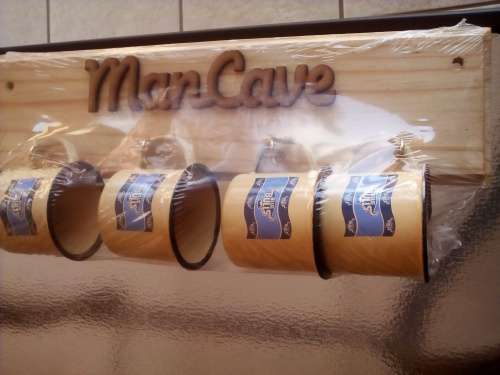 BLUE BULLS RUGBY WALL MOUNT 4Pces ENAMEL CUPS GIFT SET. Collections are allowed.