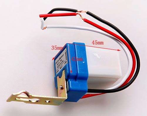 Day and Night Switches / Sensors / Detectors 220V. Collections are allowed.