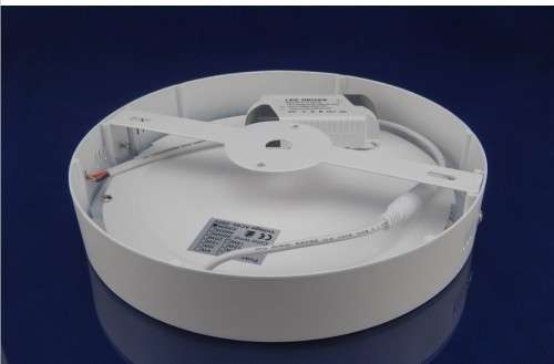 LED Ceiling Lights: Surface Mounted Round Complete with Fittings + Driver/PSU. Collections allowed.