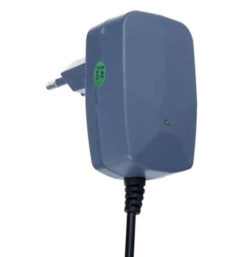 High-Performance Ultra Bright CREE LED Flashlight / Torch. Collections are allowed.