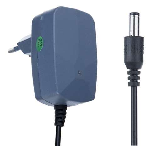 High-Performance Ultra Bright CREE LED Flashlight / Torch. Collections are allowed.