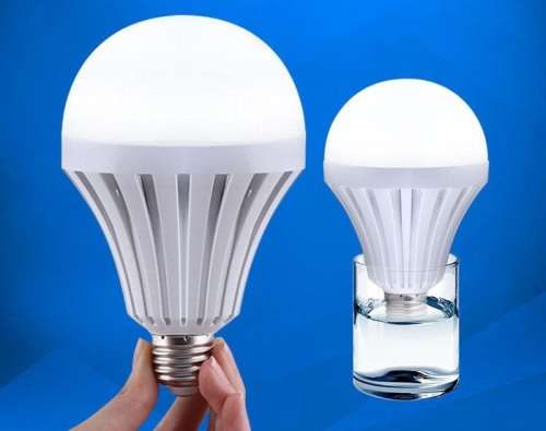 LOAD SHEDDING GLOBES / LIGHT BULBS 5W E27. Collections are allowed.